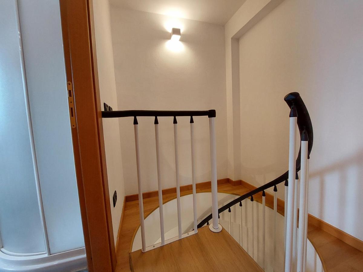הוילה מאלצ'סינה Casa Graziella מראה חיצוני תמונה